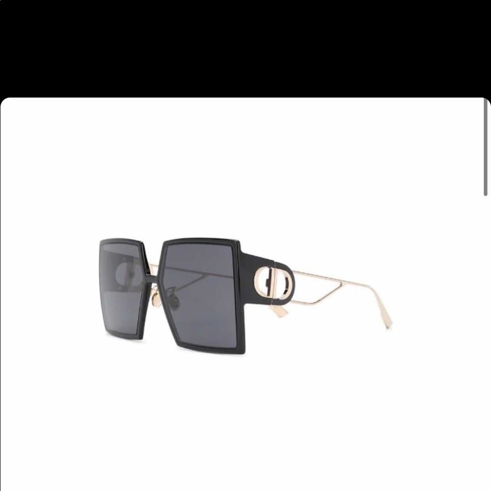 Meet your Posher, Karina